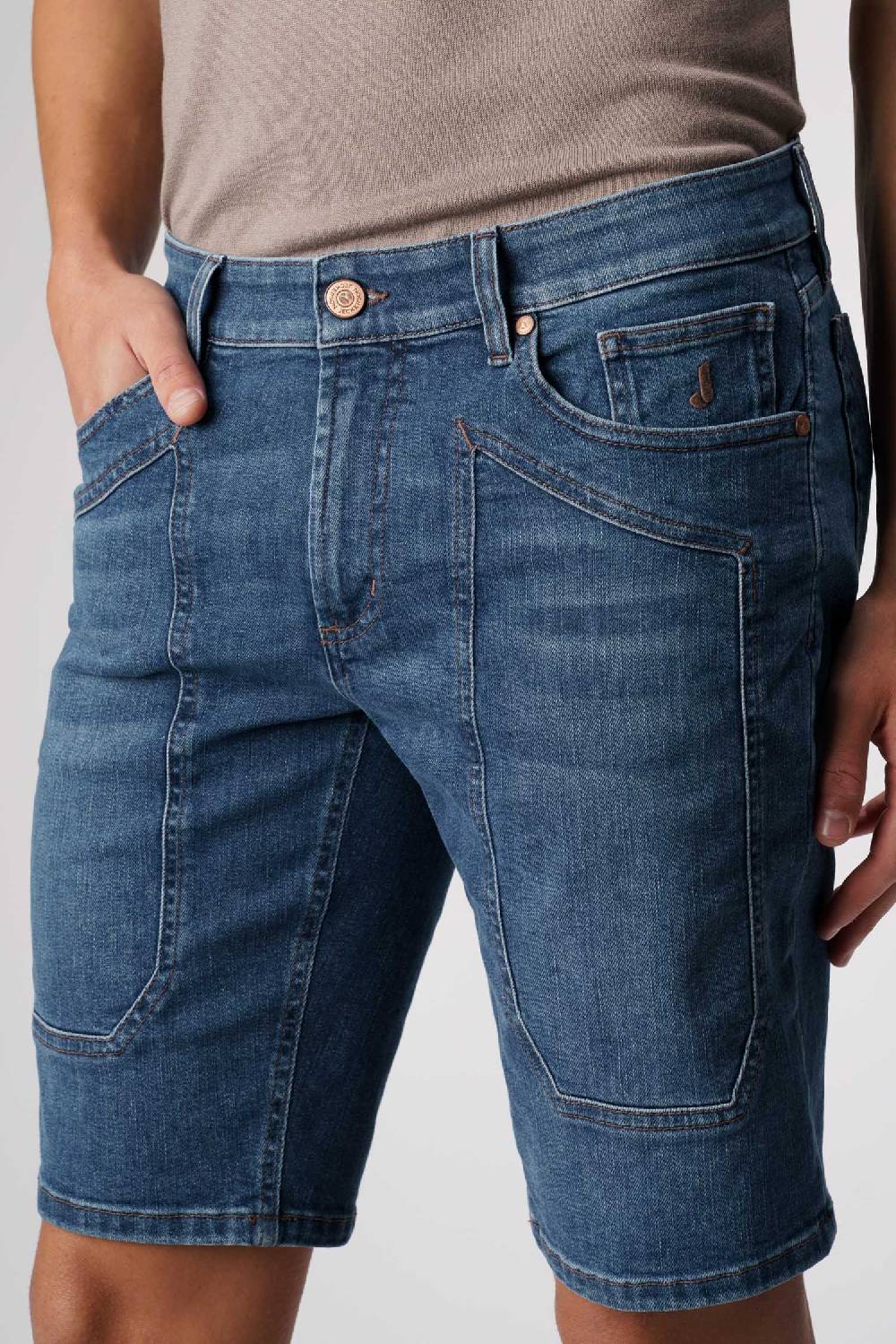 Jeckerson Jayden - Bermuda con toppa in comfort denim blu scuro Economico