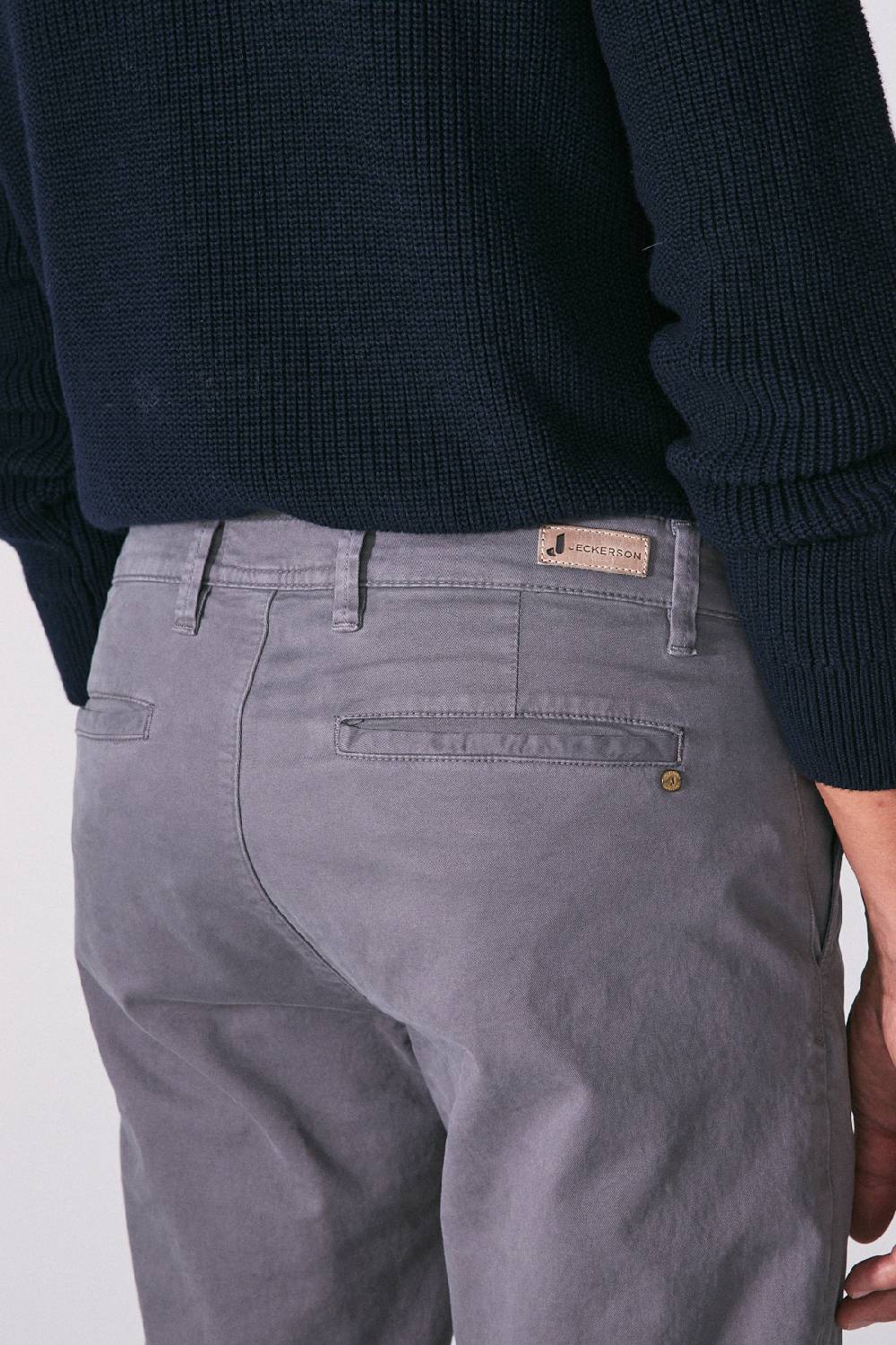 Jeckerson Chino slim fit in gabardina stretch In Vendita