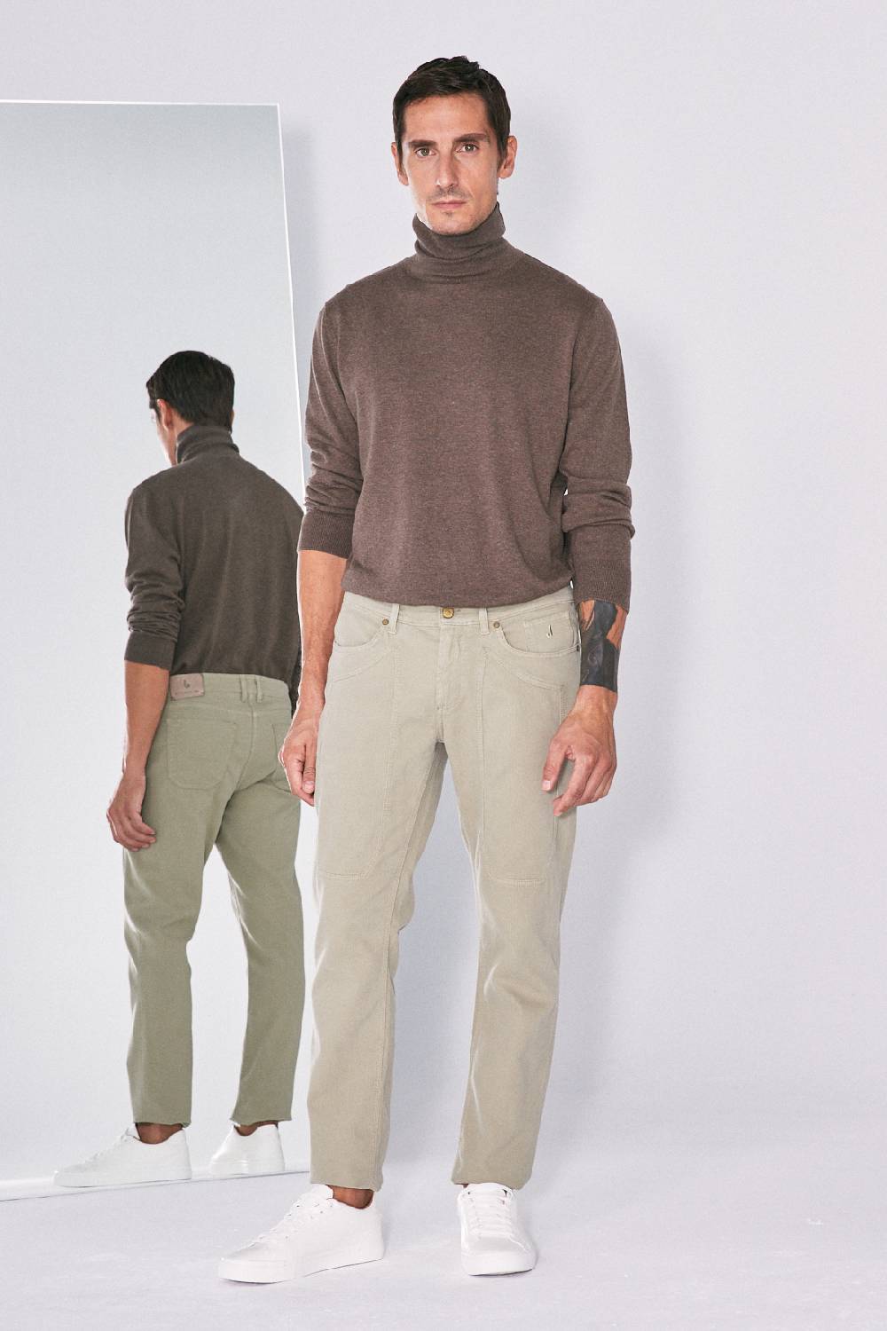 Jeckerson Pantalone in cotè de cheval slim fit con toppa Vendita Calda