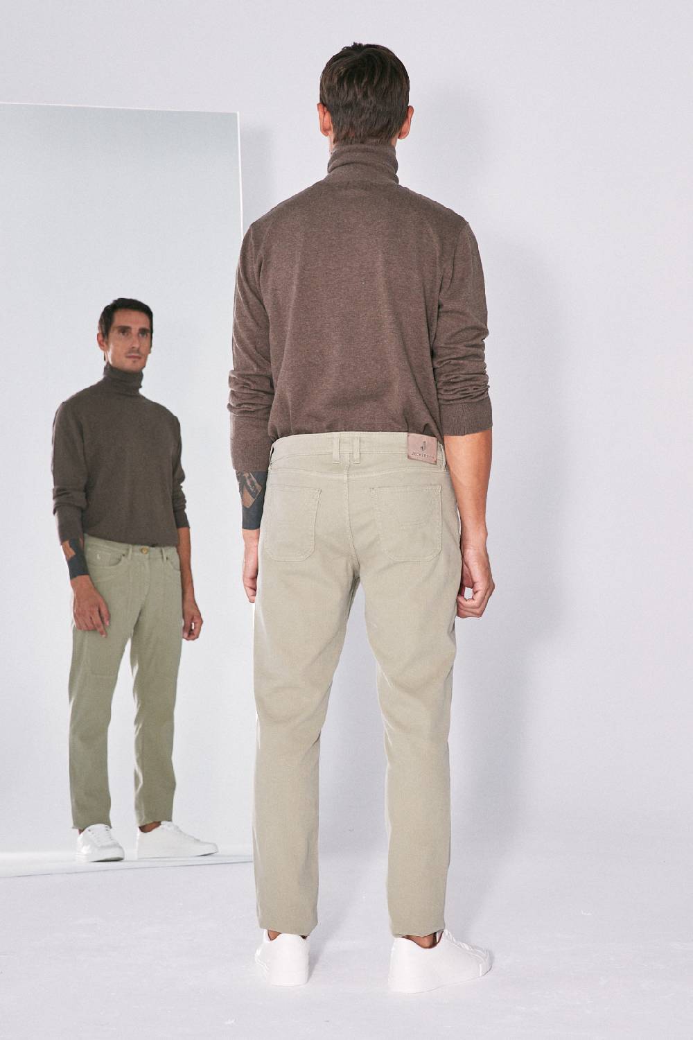 Jeckerson Pantalone in cotè de cheval slim fit con toppa Vendita Calda
