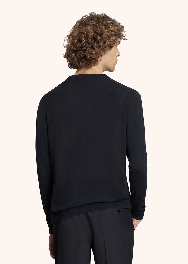 Kiton MAGLIA SCOLLO V LANA UK865K5 Comprane uno, ottenene uno gratis