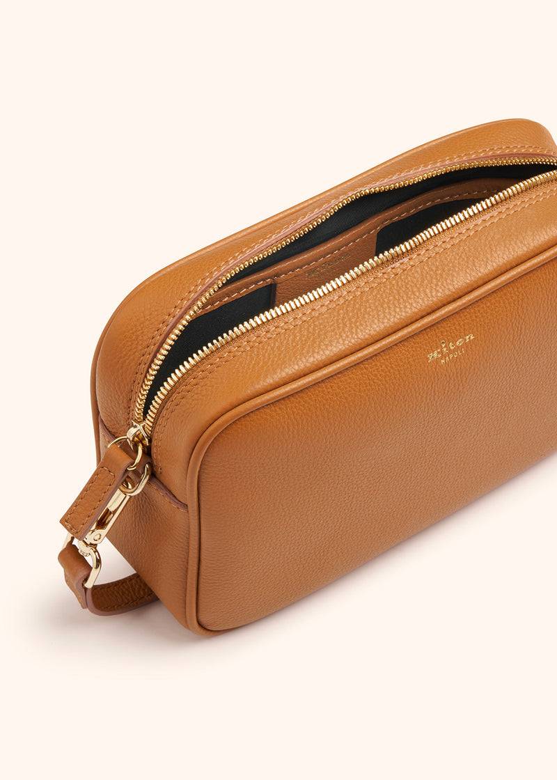 Kiton BIG - BORSA CALFSKIN DSSBIGN0096714 Fino Al -60%