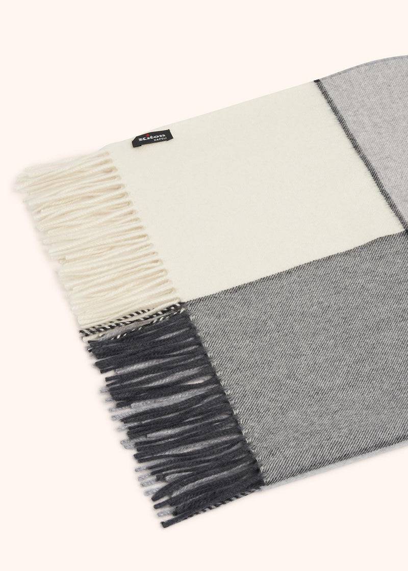 Kiton SCIARPA 70X210 CASHMERE D56750XC502101 Enormi sconti