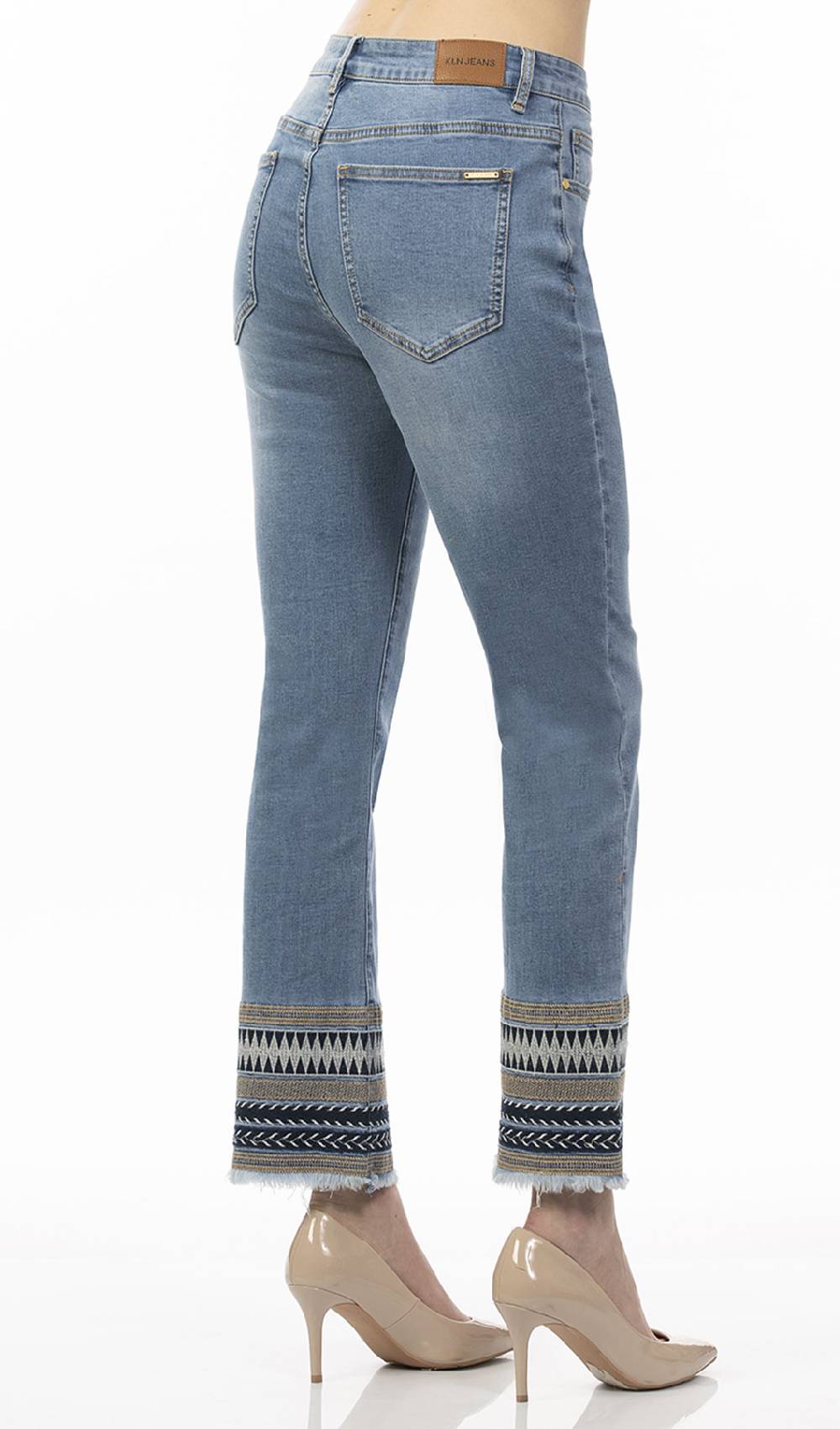 Koralline JEANS CON RICAMO AL FONDO Novità