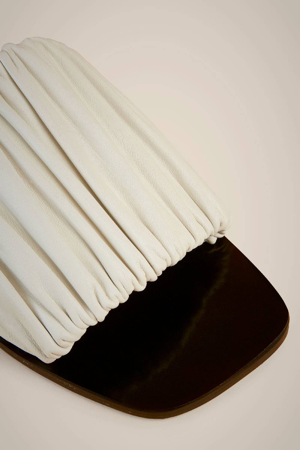 Liviana Conti SANDALO FLAT S4AA4SC34A01-Y.36 In Linea