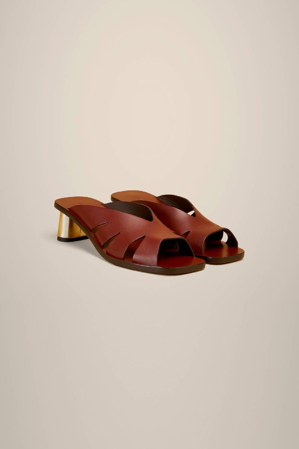 Liviana Conti MULE MOTIVO CUT OUT S4AA4SC72V15-0.36 Presa