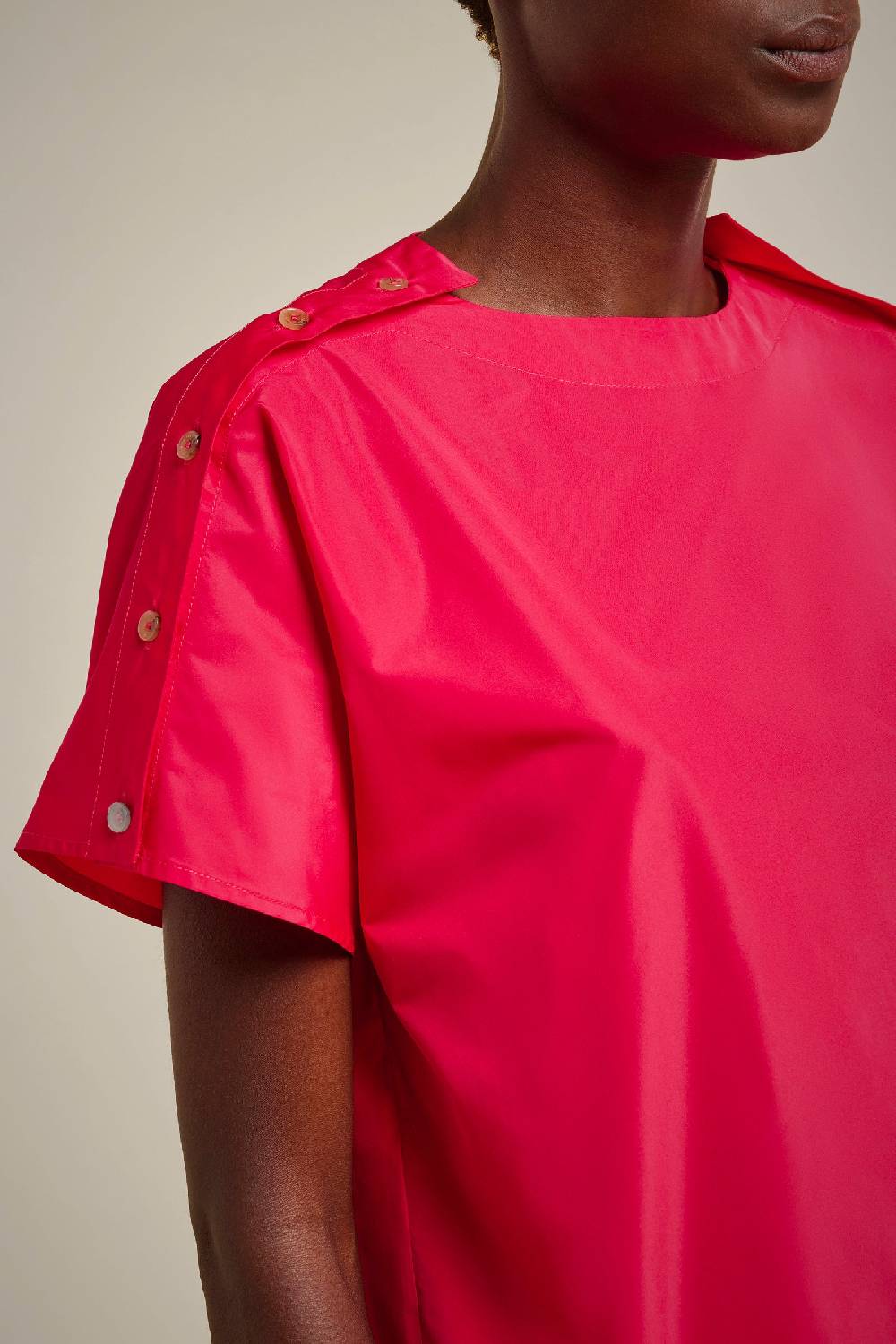 Liviana Conti BLUSA S4FF4SY04G33-1.38 Esporta salva