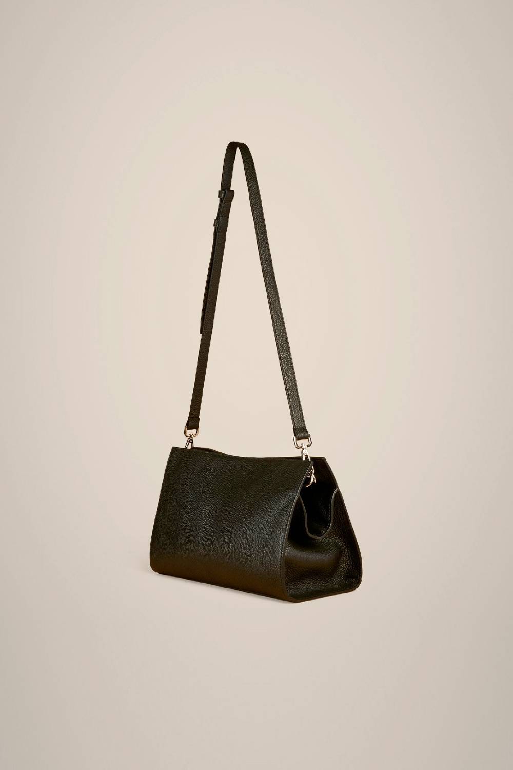 Liviana Conti CLUTCH DOPPIA MANIGL S4AA4SA01Y69-0.NR Fornitura limitata