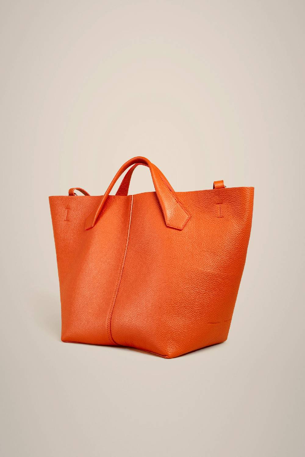 Liviana Conti MAXI TOTE TRACOLLA S4AA4SA05C36-0.NR Grandi sconti