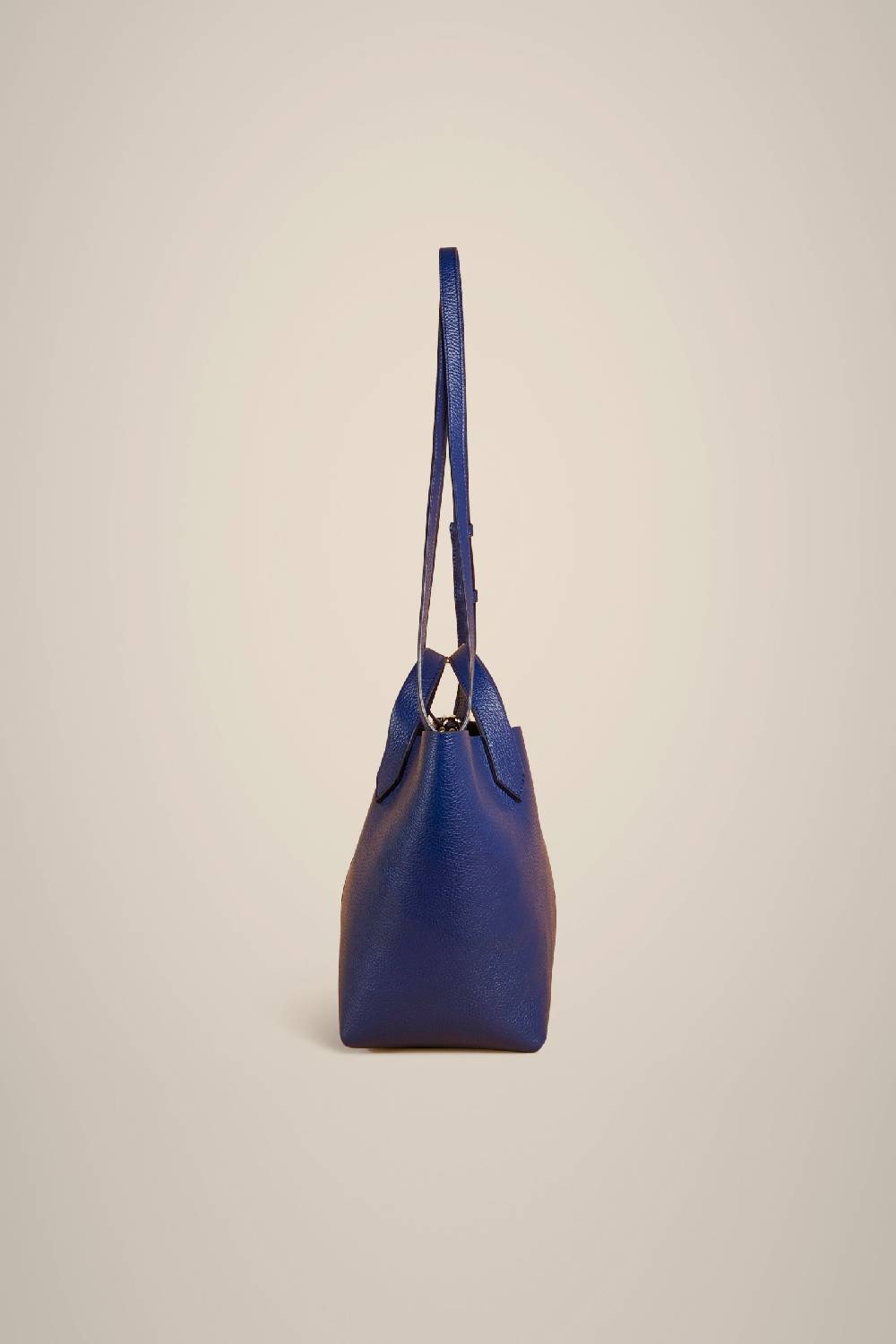 Liviana Conti MINI TOTE TRACOLLA S4AA4SA04K57-0.NR Ritorno libero