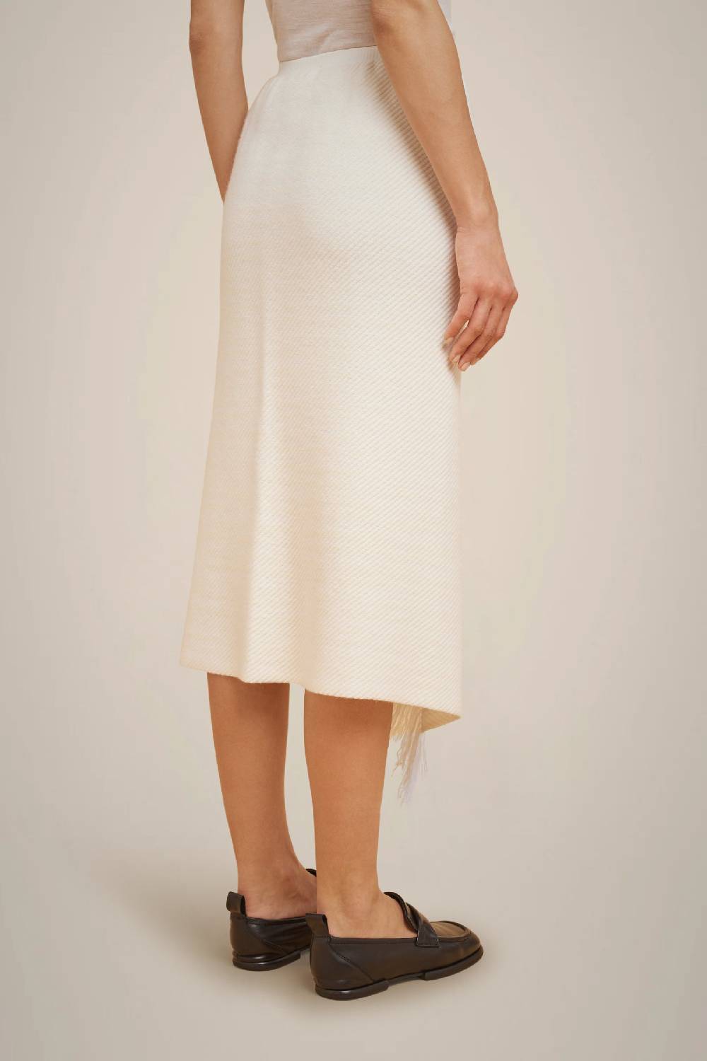 Liviana Conti GONNA CON FRANGE W4FF4WB30A08-1.XS Latest stili