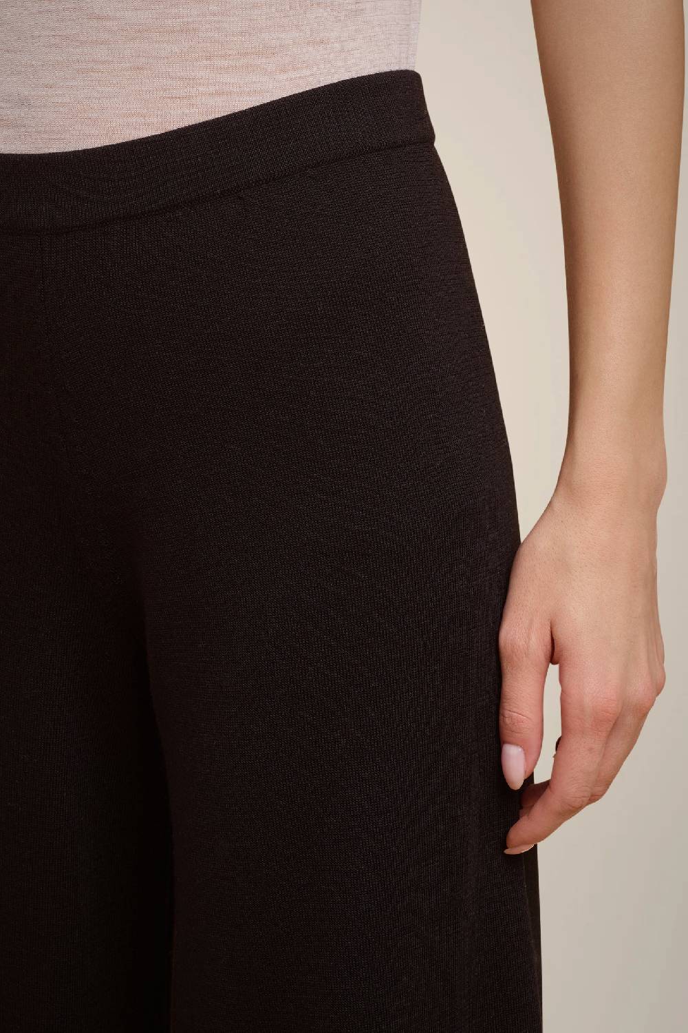 Liviana Conti PANTALONE BORDI DOUBLE W4FCNTA16Y69X3.XS Ultimi due giorni