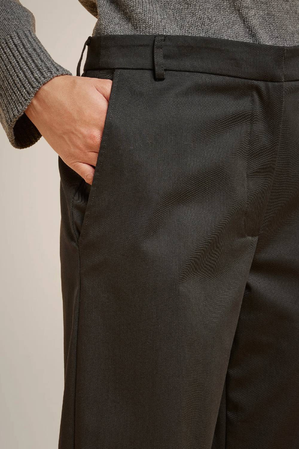 Liviana Conti PANTALONE AFFUSOLATO W4LL4WO77Y69-0.38 Promozione Limitata