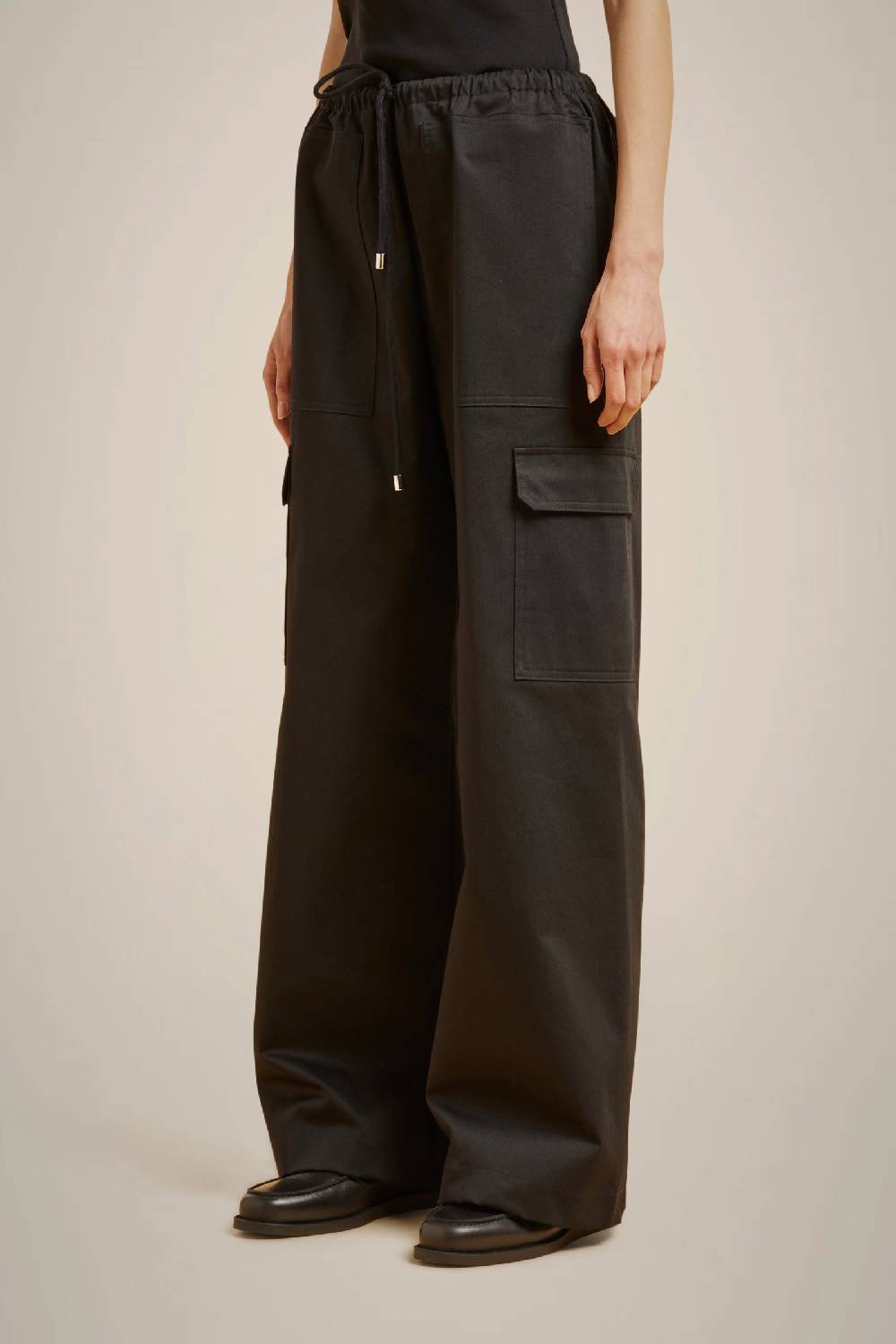 Liviana Conti PANTALONE CON COULISSE W4LL4WO79Y69-0.38 Fino Al -60%