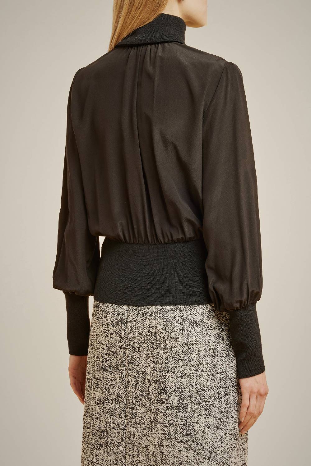 Liviana Conti BLUSA COLLO ALTO 100% SETA W4LL4WS08Y69-0.38 Offerta San Valentino