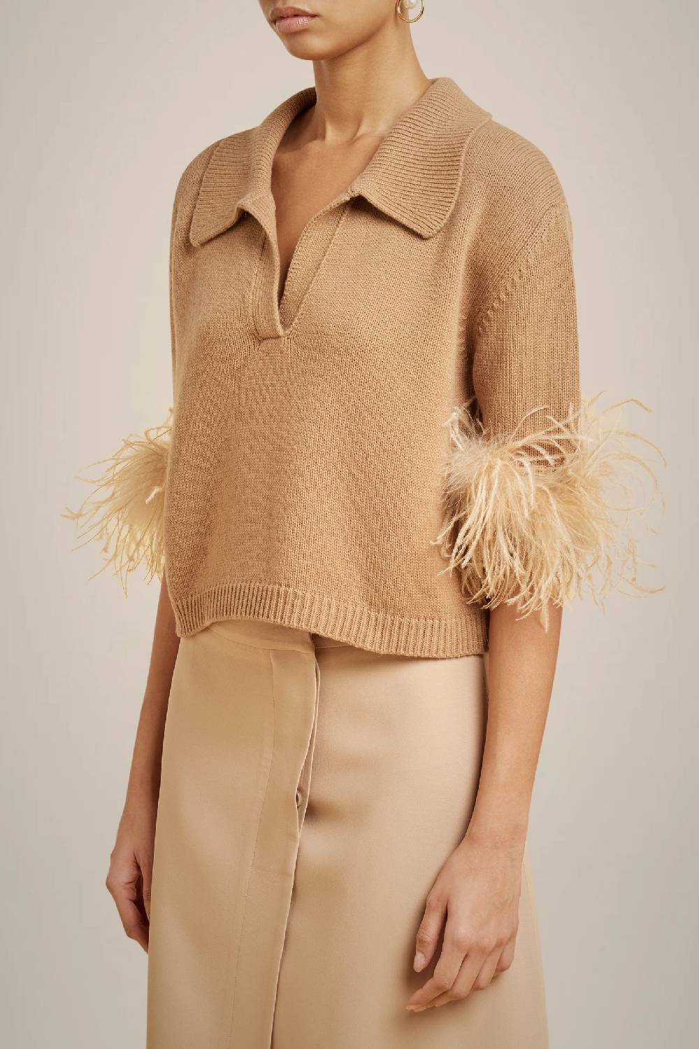 Liviana Conti MAGLIA CON PIUME IN CASHMERE RICICLATO W4LL4WC48T50-1.XS Latest fashion