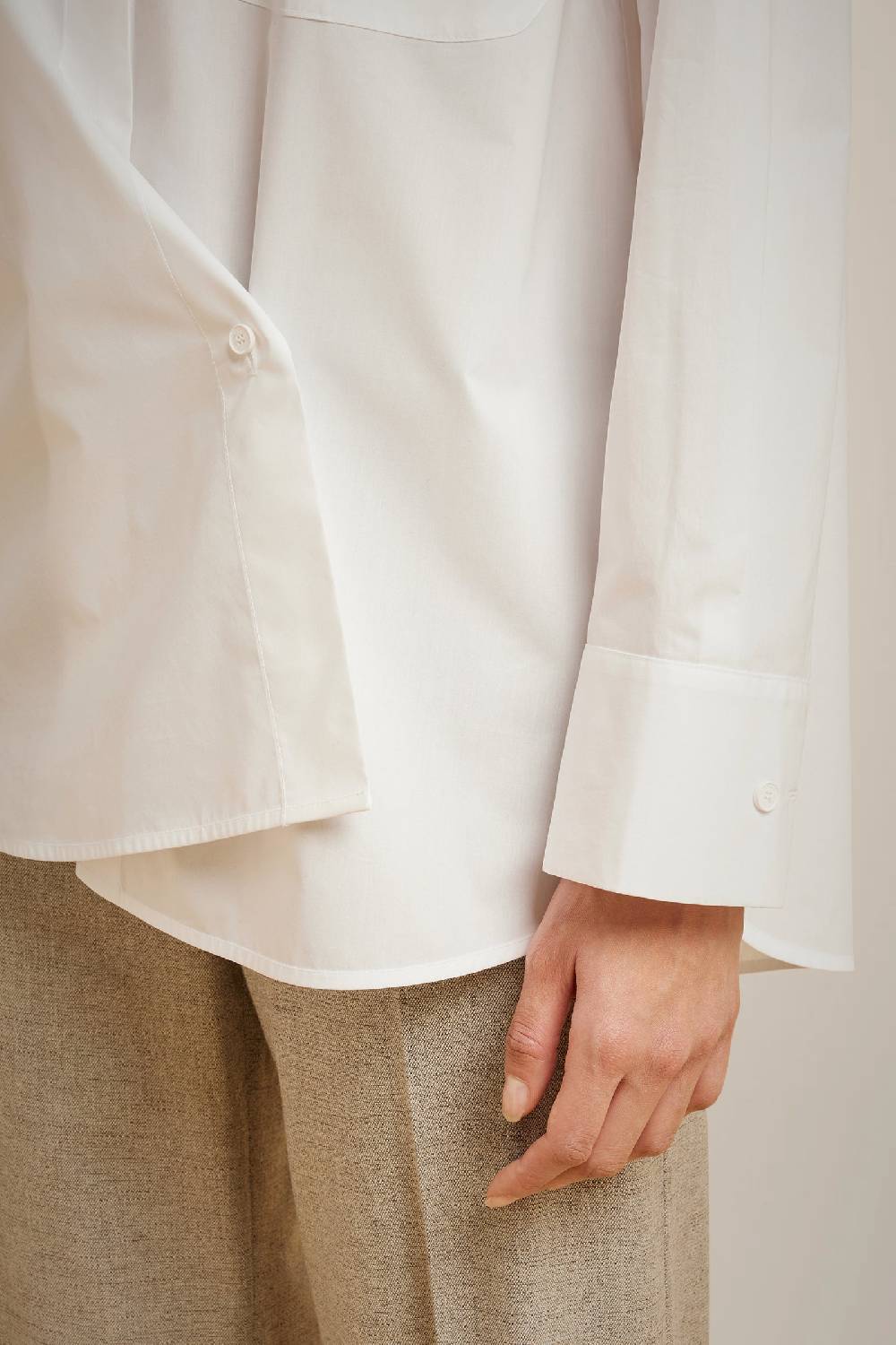 Liviana Conti CAMICIA ASIMMETRICA W4LL4WK11A01-0.38 Lightning offer