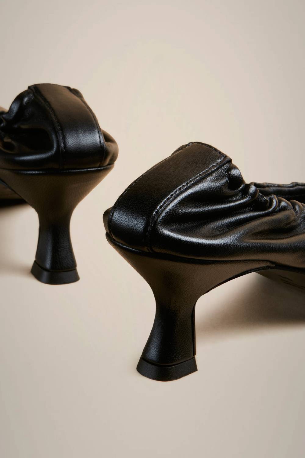 Liviana Conti PUMPS ARRICCIATURA W4AA4WC06Y69-0.36 Offerte giornaliere