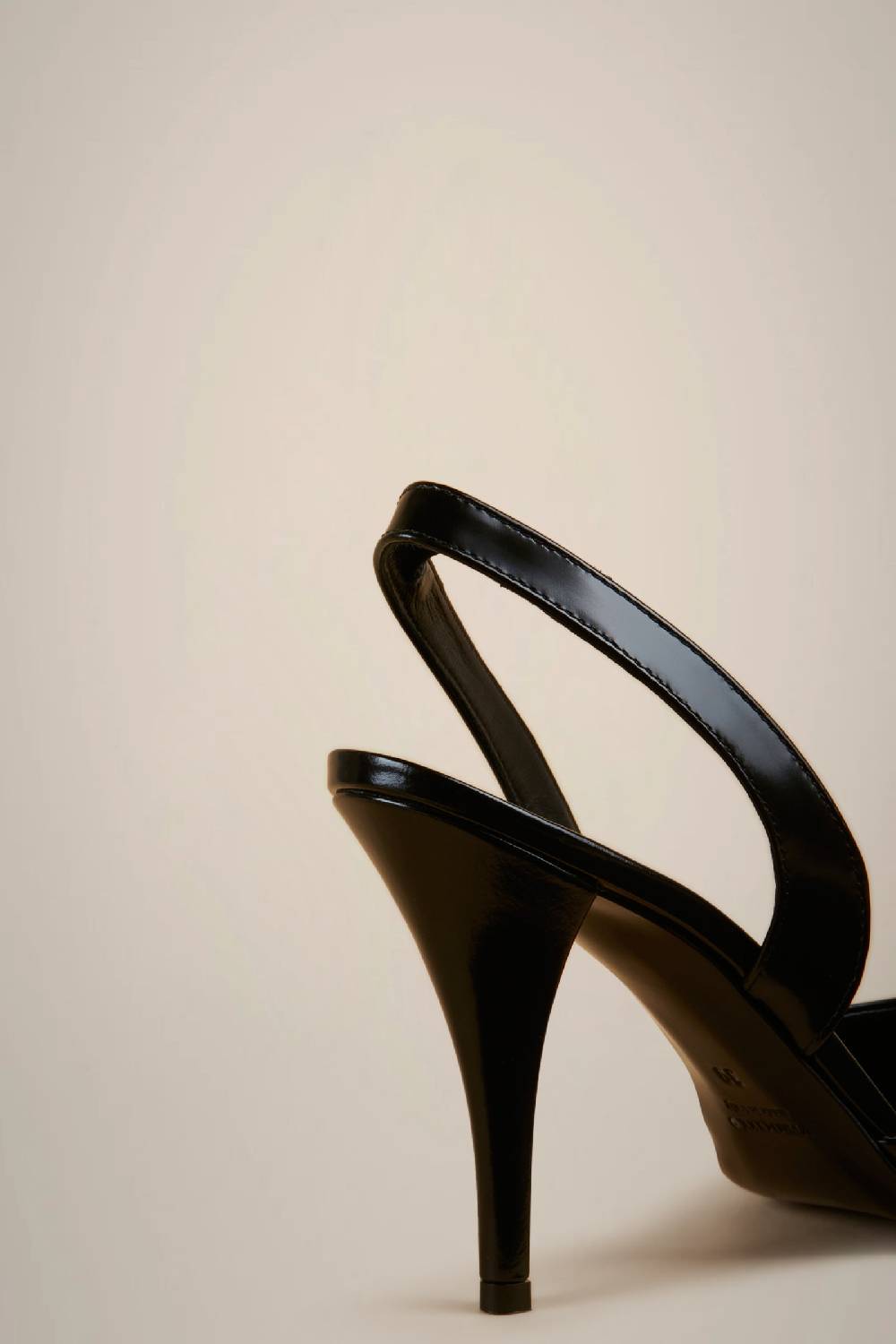 Liviana Conti PUMPS SLINGBACK W4AA4WC02Y69-0.36 Prezzo basso