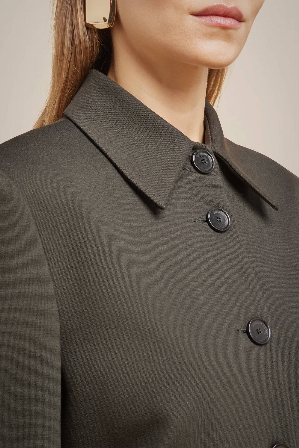 Liviana Conti GIACCA ABBOTTONATA W4FF4WI10S89-0.38 Fino al 65% di sconto