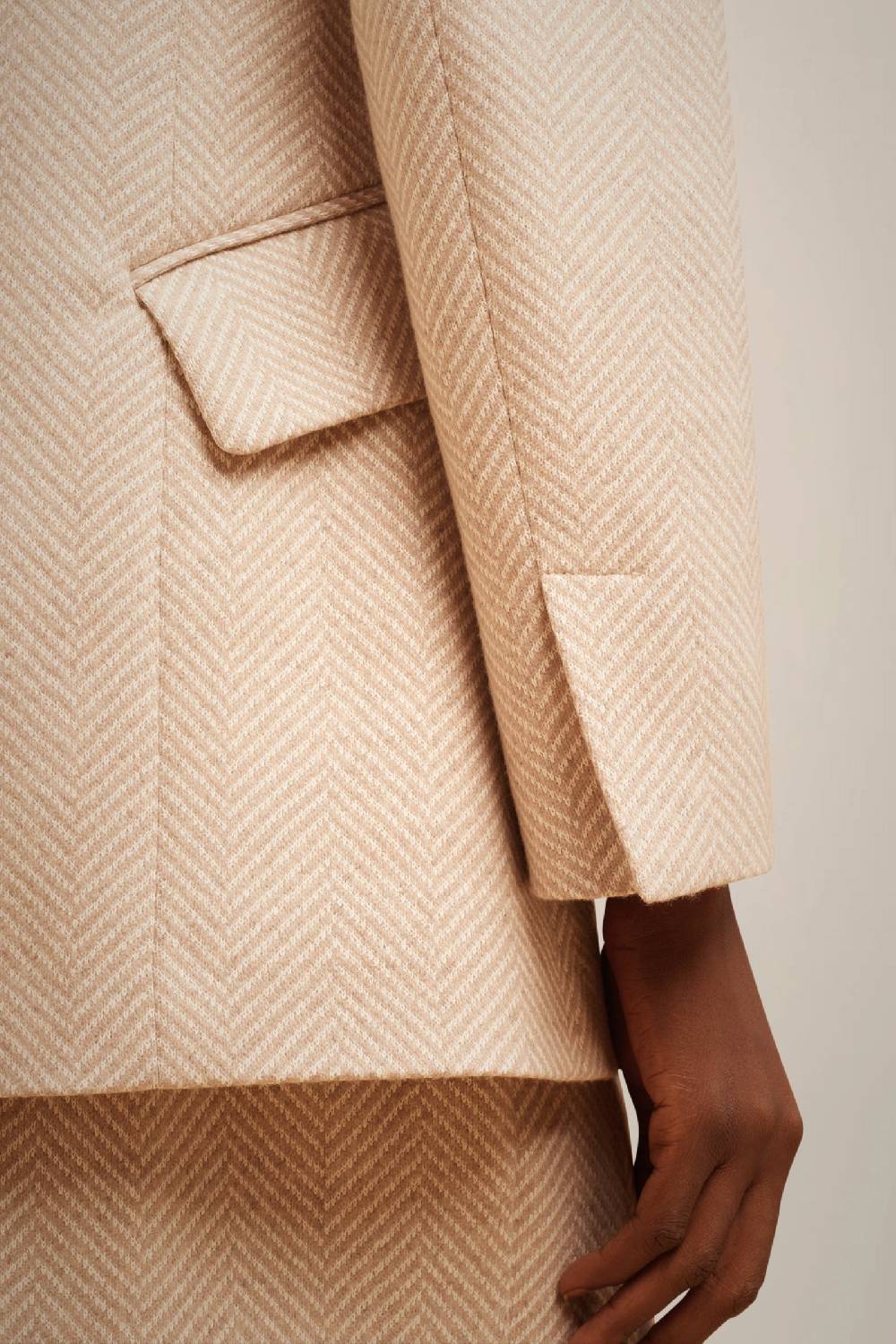 Liviana Conti BLAZER PANNO CASHMERE W4FF4WL287-RSC.38 Solo un giorno rimasto