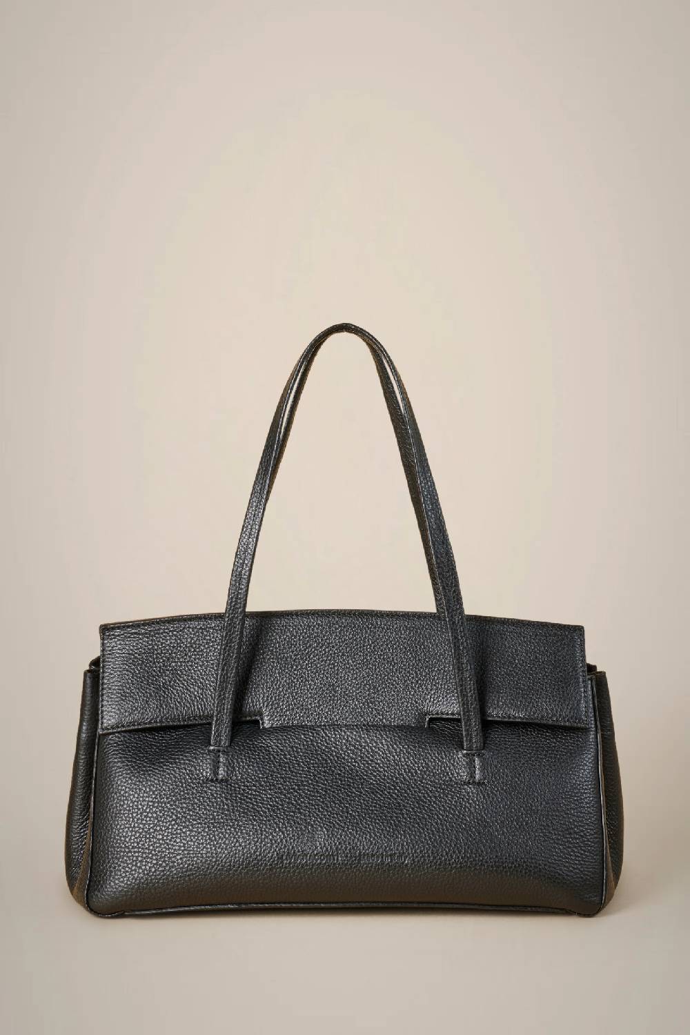 Liviana Conti HAND BAG CON PATTINA W4AA4WA05Y69-0.NR In Vendita