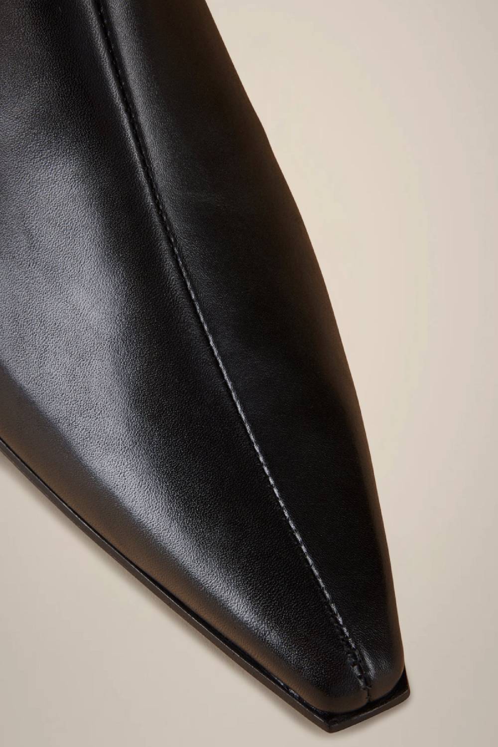 Liviana Conti TRONCHETTO CON ZIP W4AA4WC03Y69-0.37 Bestseller