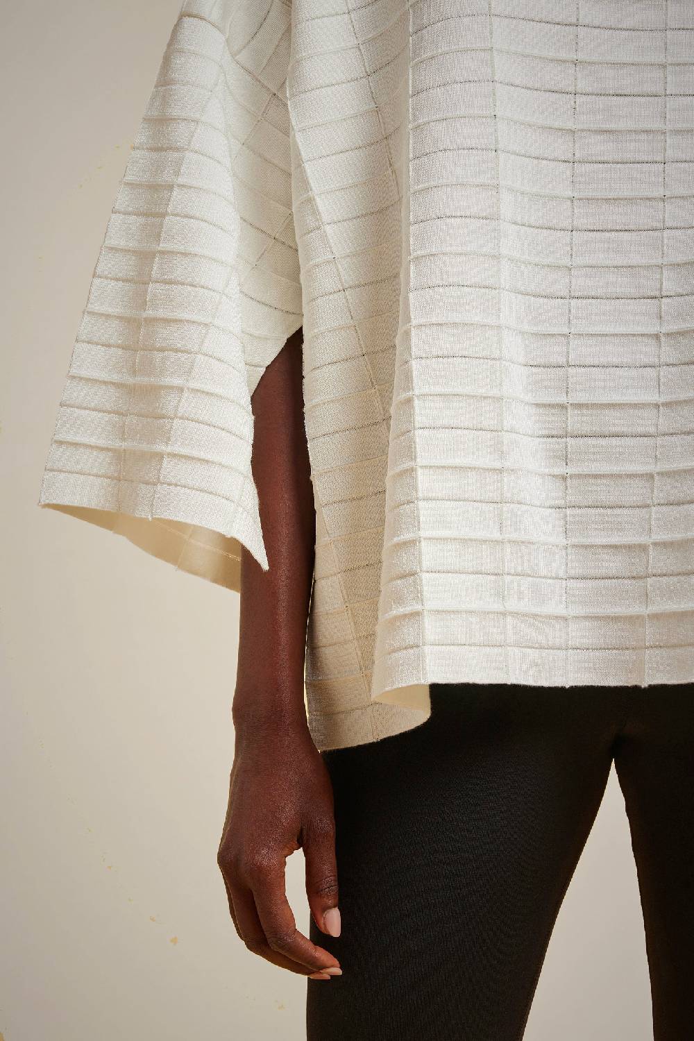 Liviana Conti MAGLIA GEOMETRICA S4FF4S302A01-0.S Flash Sale