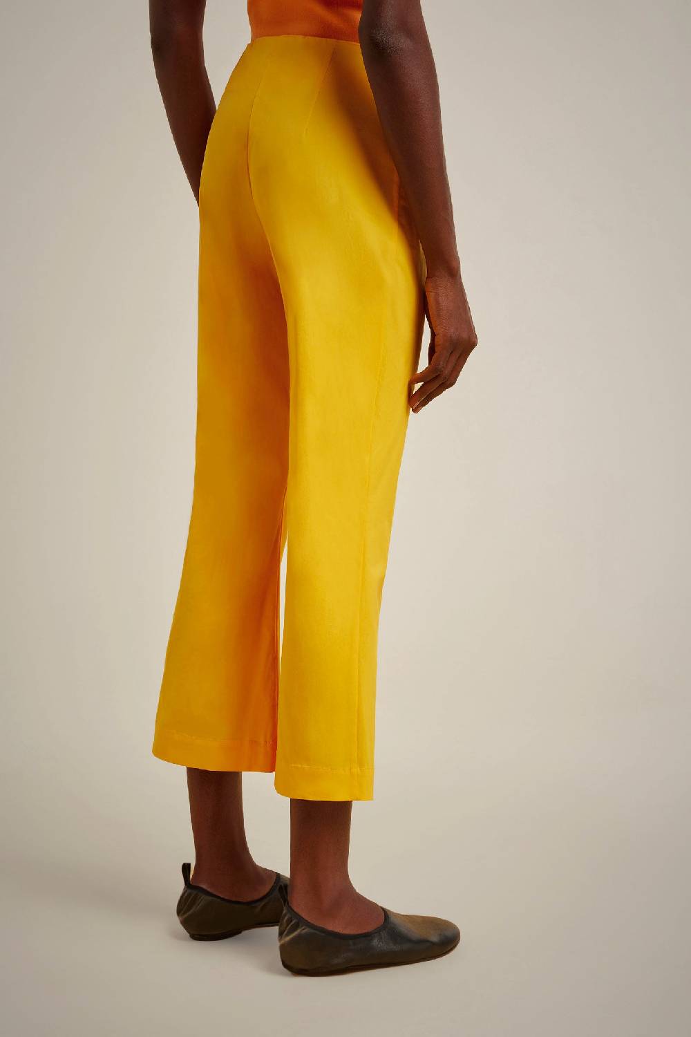 Liviana Conti PANTALONE S4FCNTK50C01-0.38 Comprane uno, ottenene uno gratis
