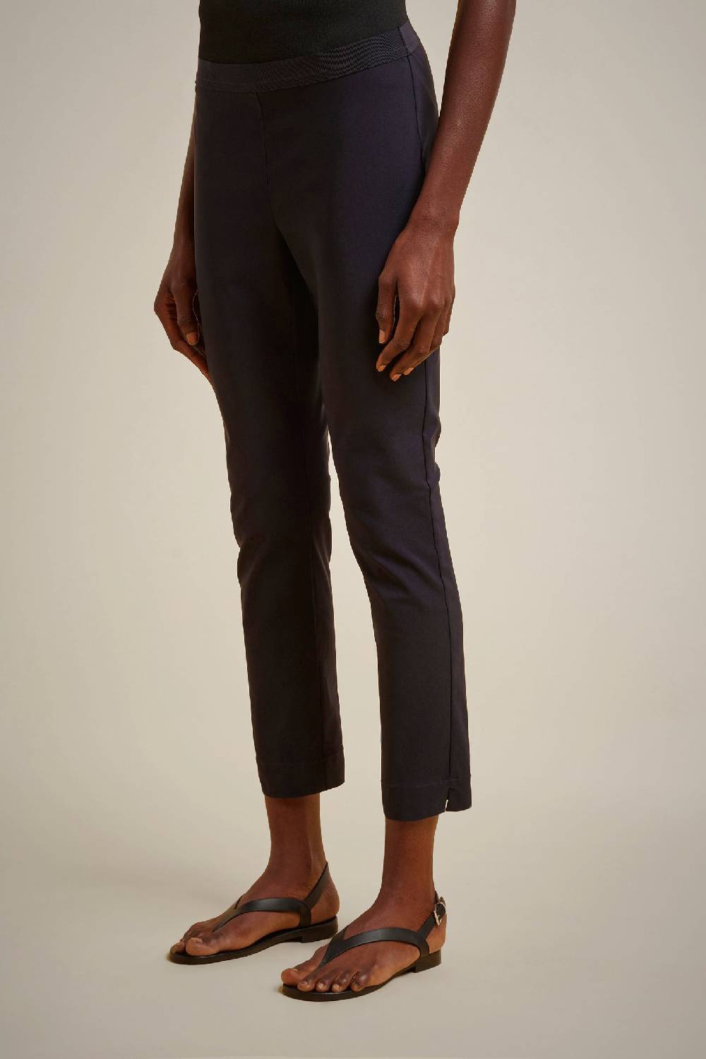Liviana Conti LEGGINGS S4FCNTR20N08-0.38 Italy