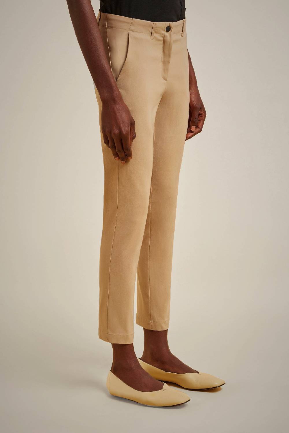 Liviana Conti PANTALONE S4FF4SR23V56-1.38 In Linea