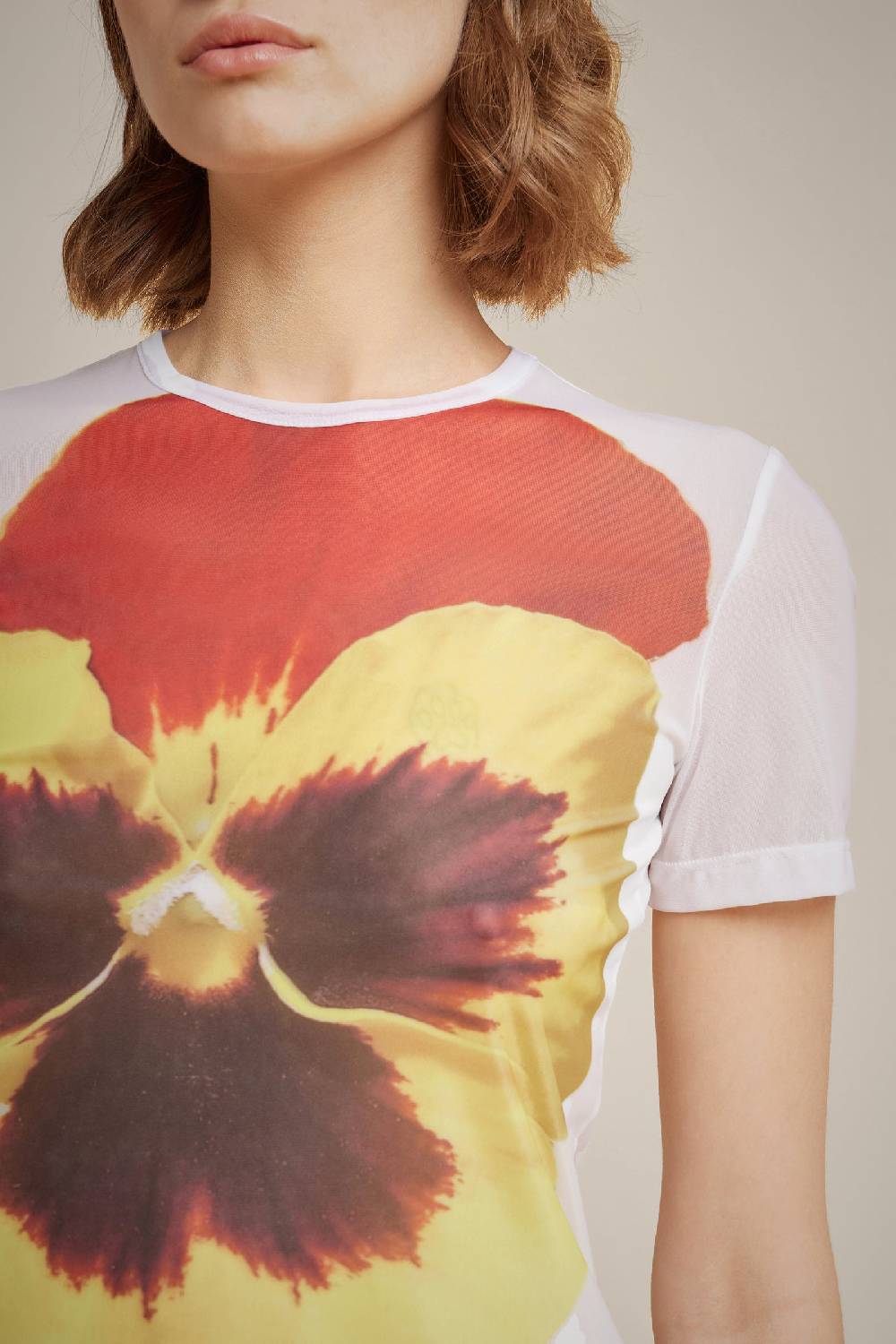 Liviana Conti T-SHIRT MANICA CORTA S4LL4SH10FIOR8.XS Spedizione gratuita