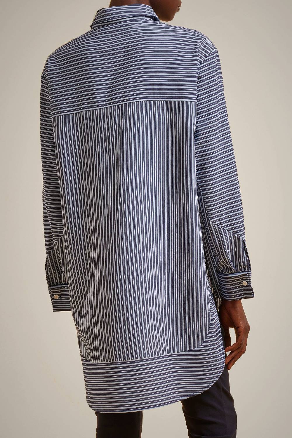 Liviana Conti CAMICIA OVER S4FF4SN05RIG99.42 Fino al 55% di sconto