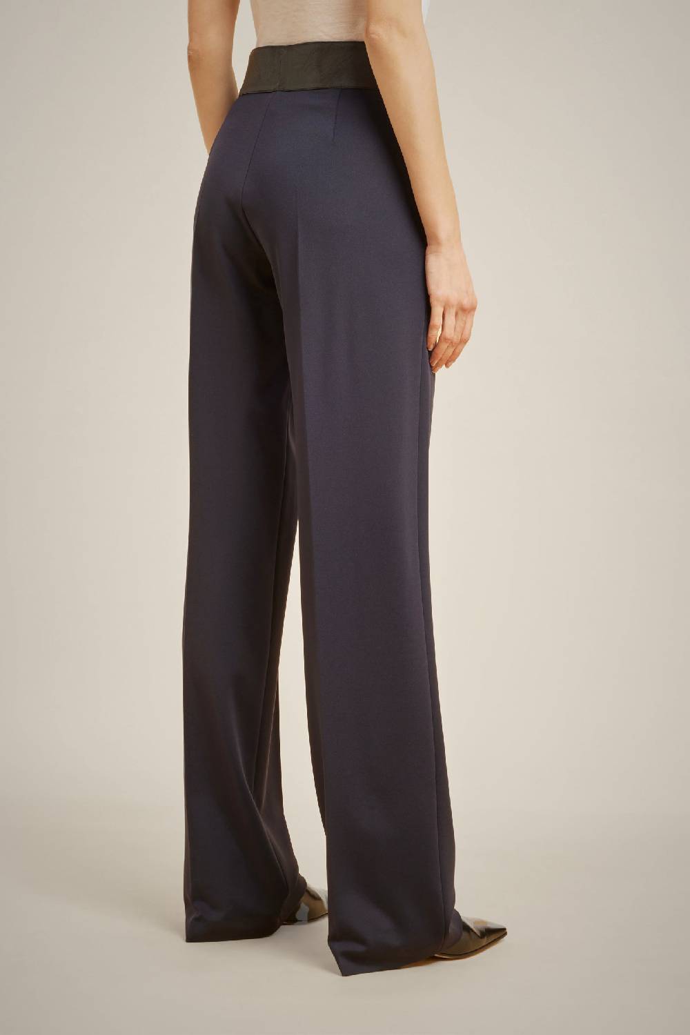 Liviana Conti PANTALONE CINTURINO IN VITA W4LL4WN72N08-0.38 Fino al 50% di sconto