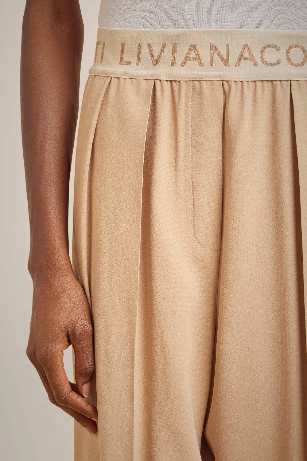 Liviana Conti PANTALONE PALAZZO W4LL4WS48V61-0.38 Fino al 65% di sconto