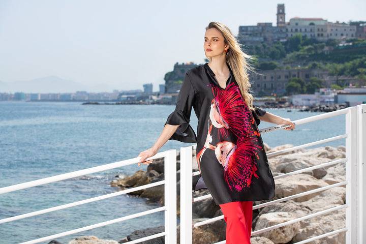 Oltre Tempo Kaftano in raso con fiore