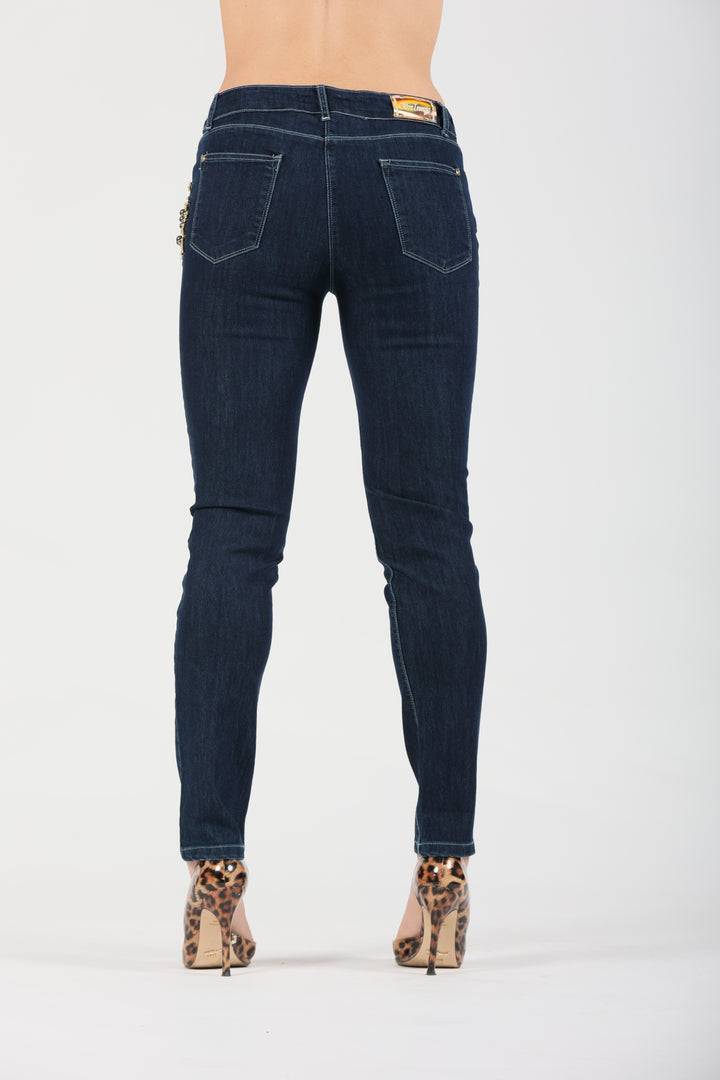 Oltre Tempo Jeans cinque tasche con applicazione Qualità