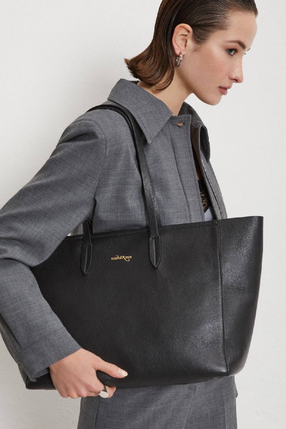 ottod'Ame Leather shopping bag Offerta migliore