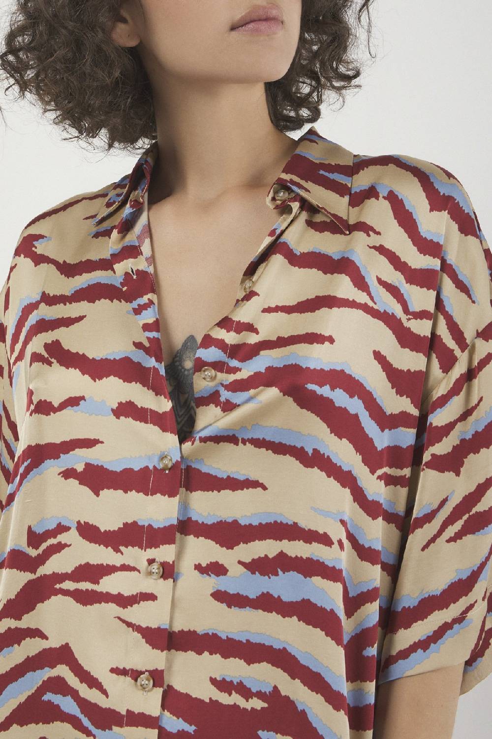 ottod'Ame Viscose shirt Comprane uno, ottenene uno gratis