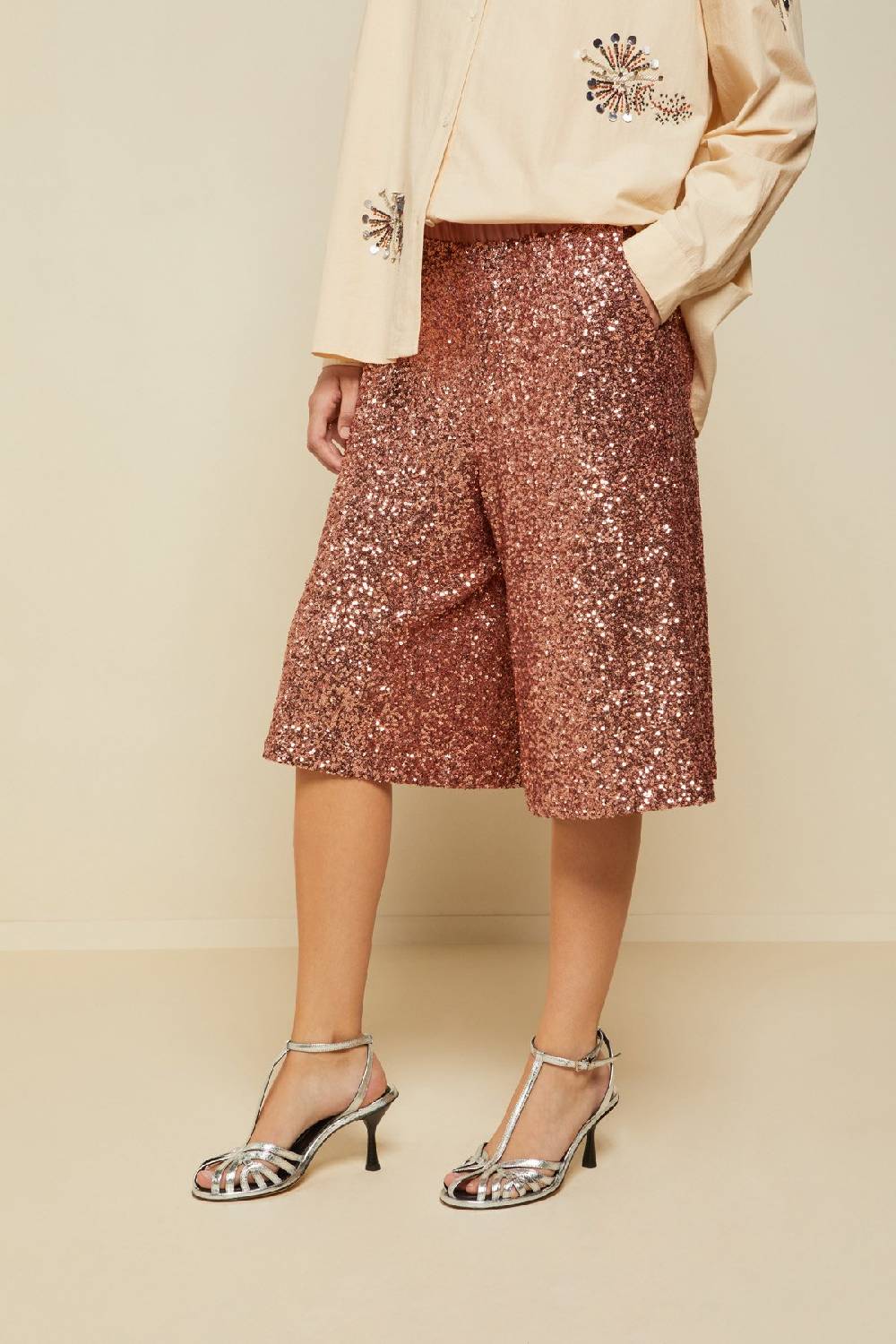 ottod'Ame Trousers with sequins Limitato a 3 giorni