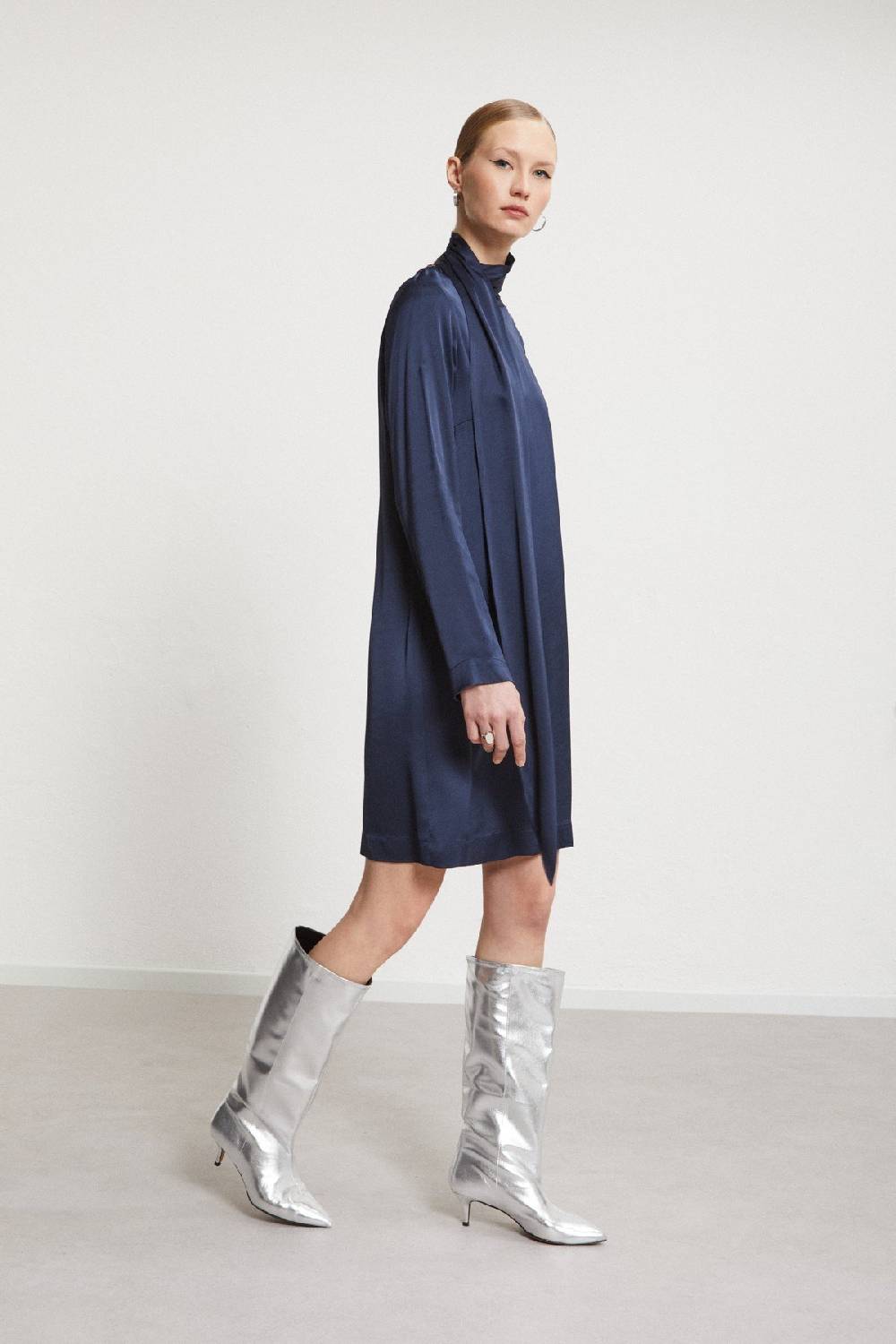 ottod'Ame Viscose short dress with sash Offerte