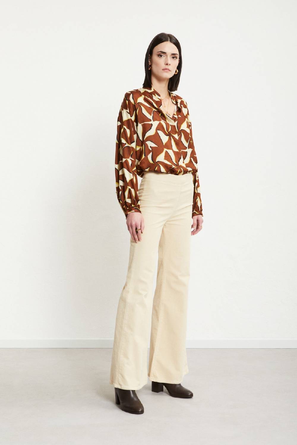 ottod'Ame Velvet flare trousers Smaltimento dello stoccaggio