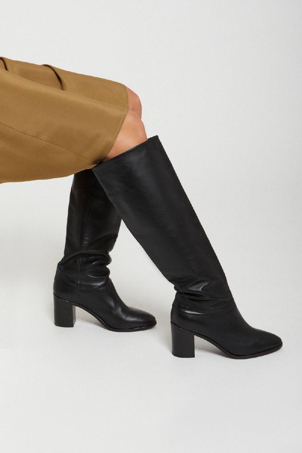 ottod'Ame Leather high boots Latest fashion