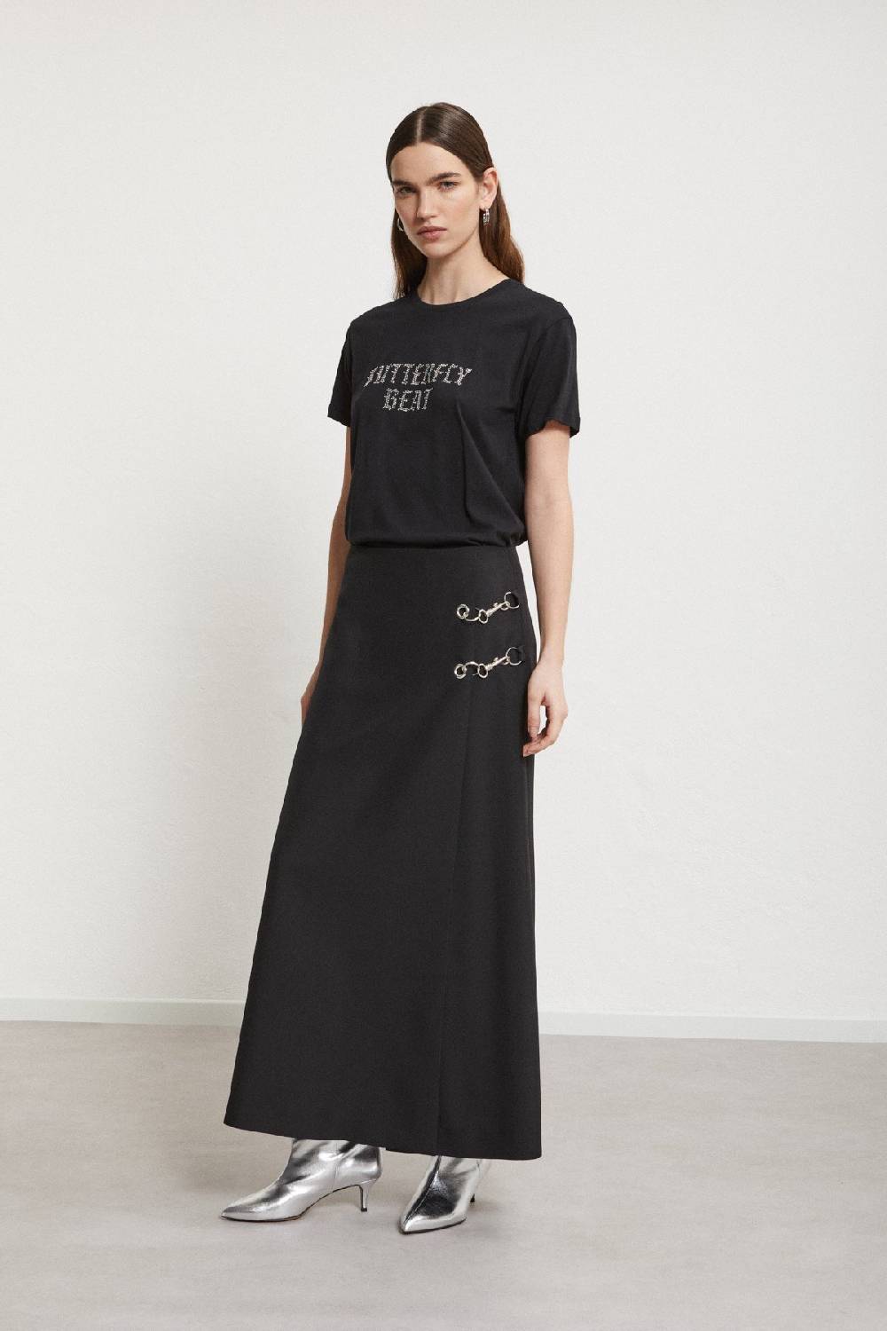 ottod'Ame Long skirt with grommet and chain Grandi sconti
