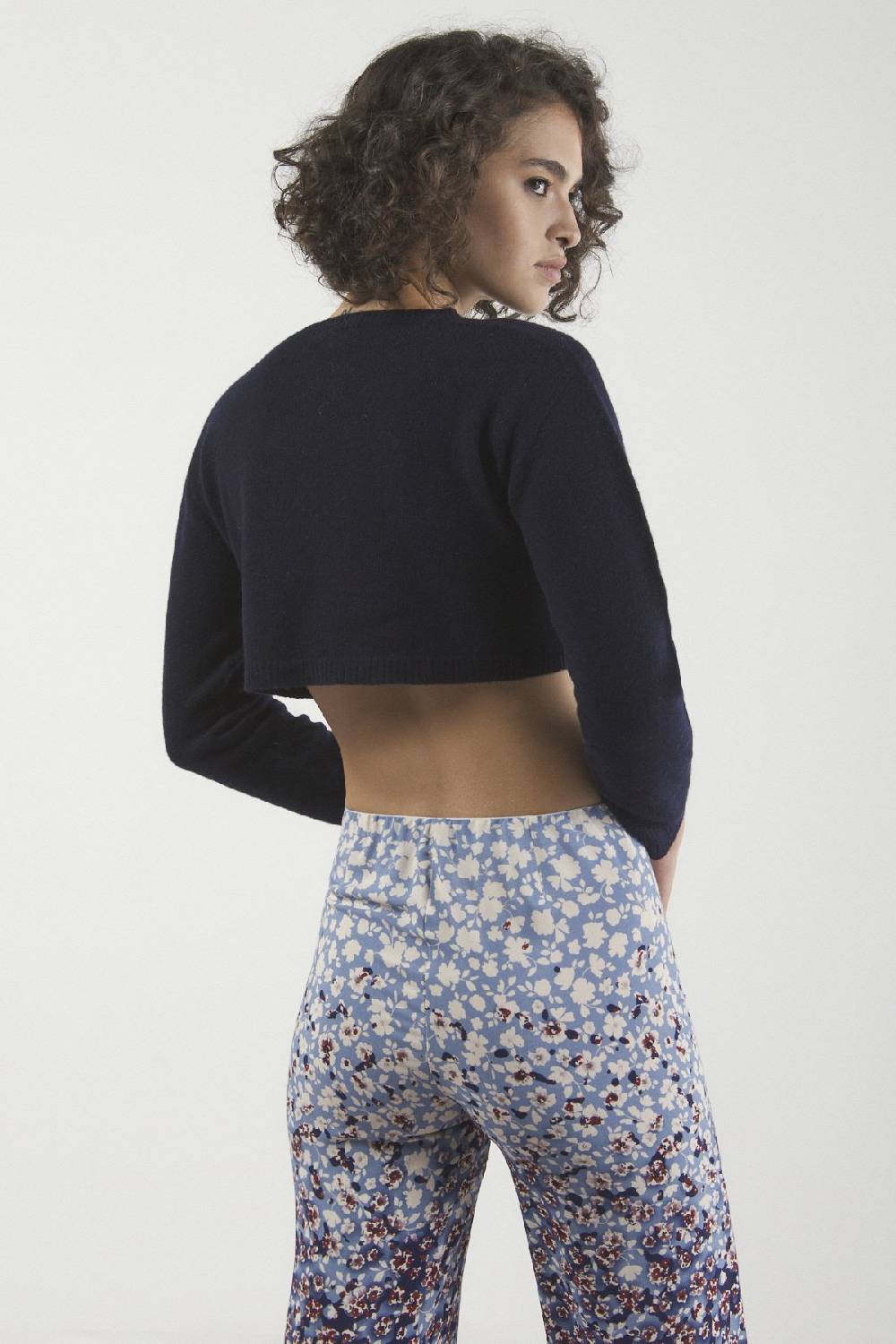 ottod'Ame Cashmire blend cropped sweater Fino al 55% di sconto