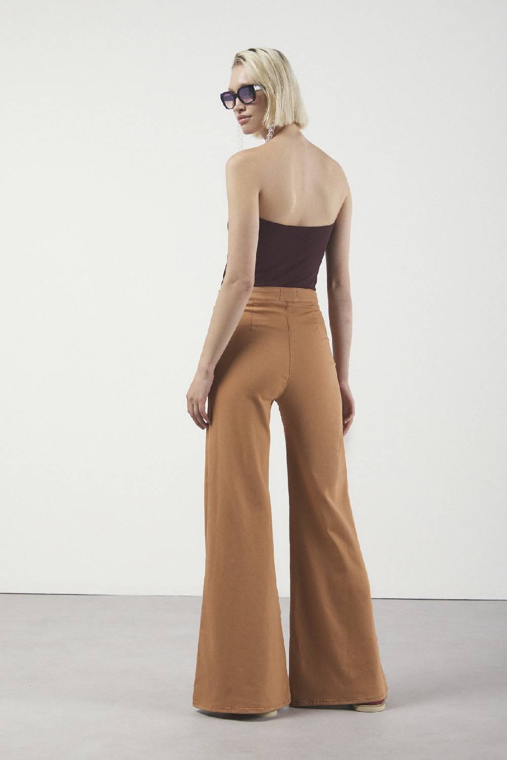 ottod'Ame Jeans Bell Bottom In vendita