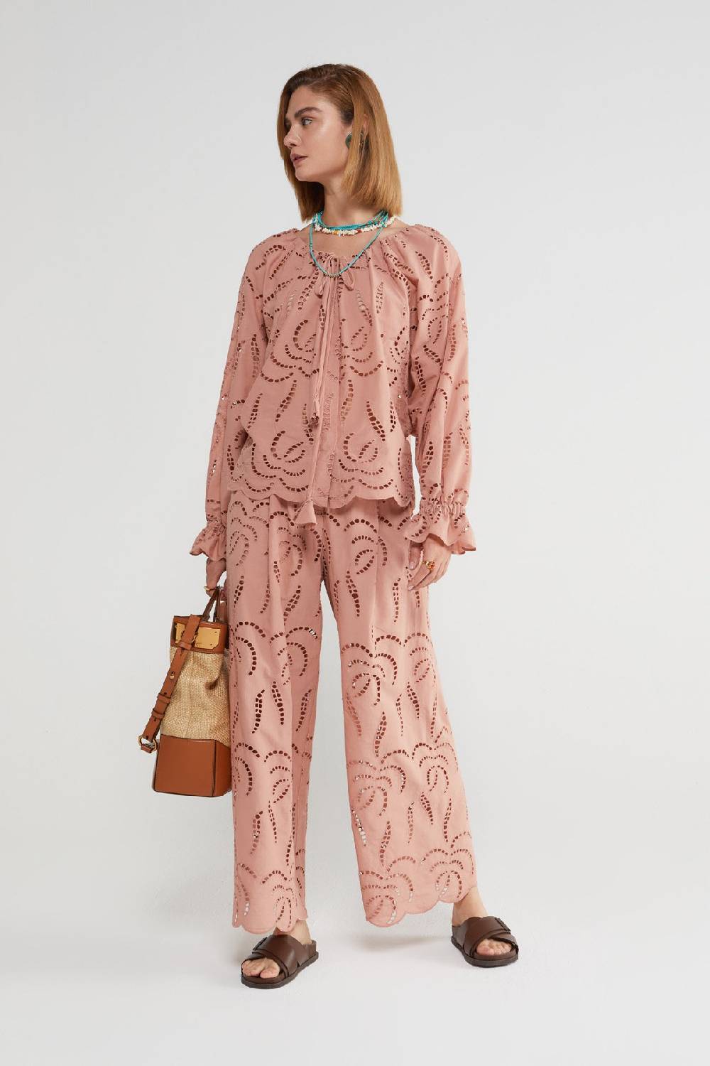 ottod'Ame Broderie anglaise shirt