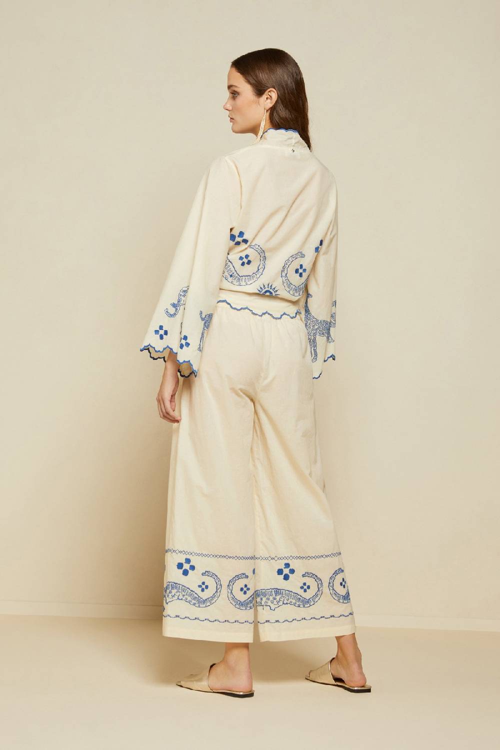 ottod'Ame Cotton knotted shirt with embroidery Bestseller