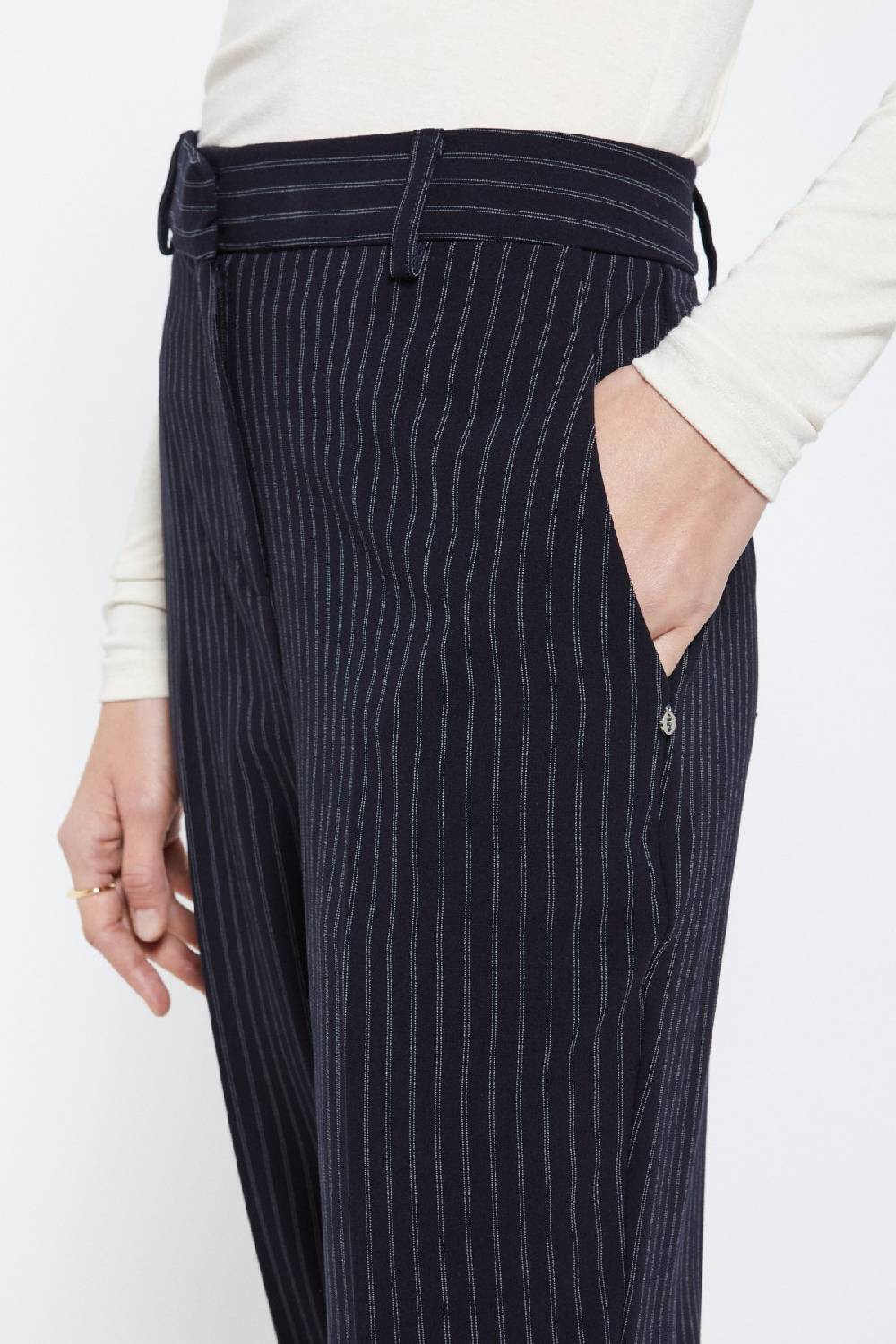 ottod'Ame Anlke lenght trousers Comprane uno, ottenene uno gratis