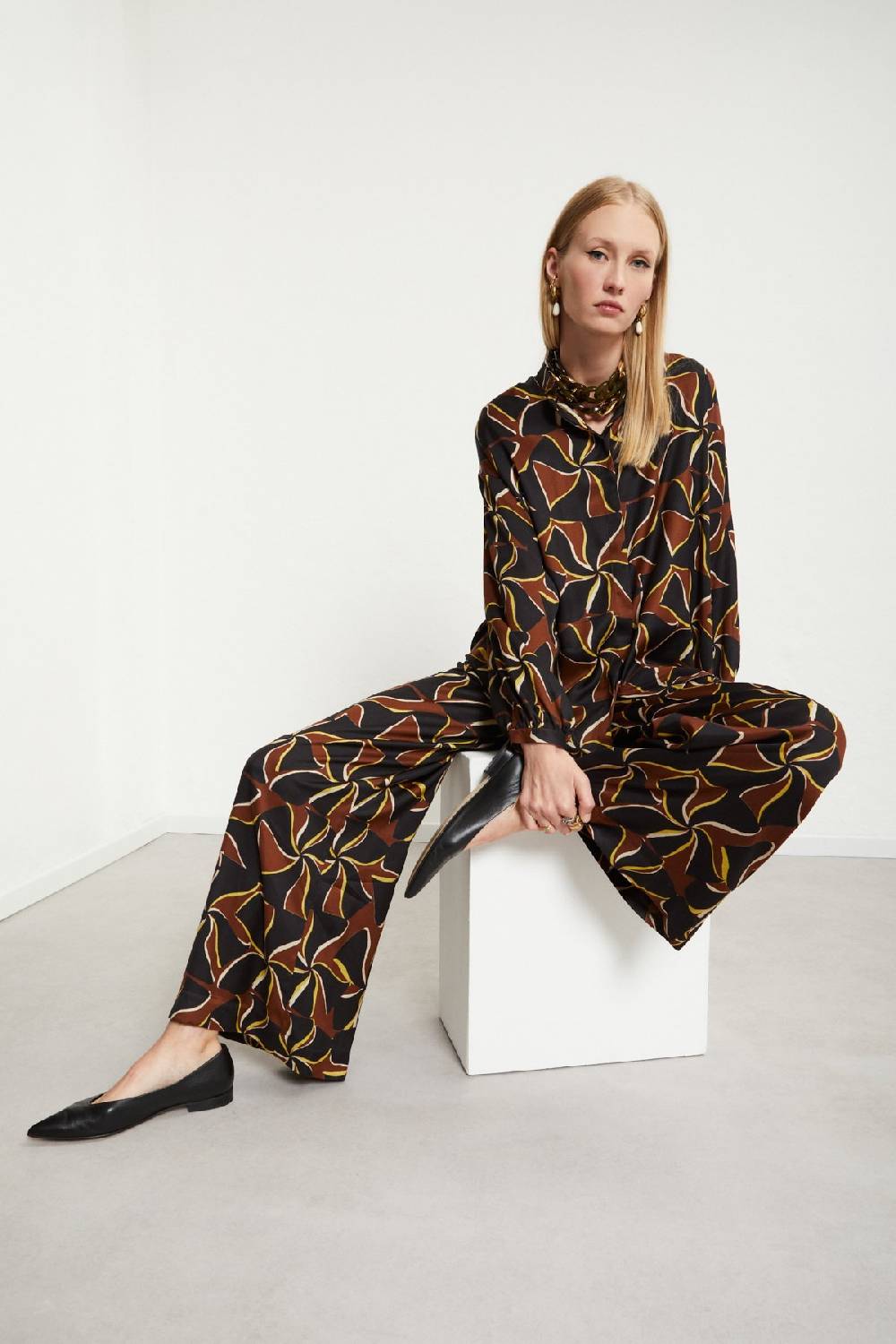 ottod'Ame Viscose shirt with rounded bottom Novità